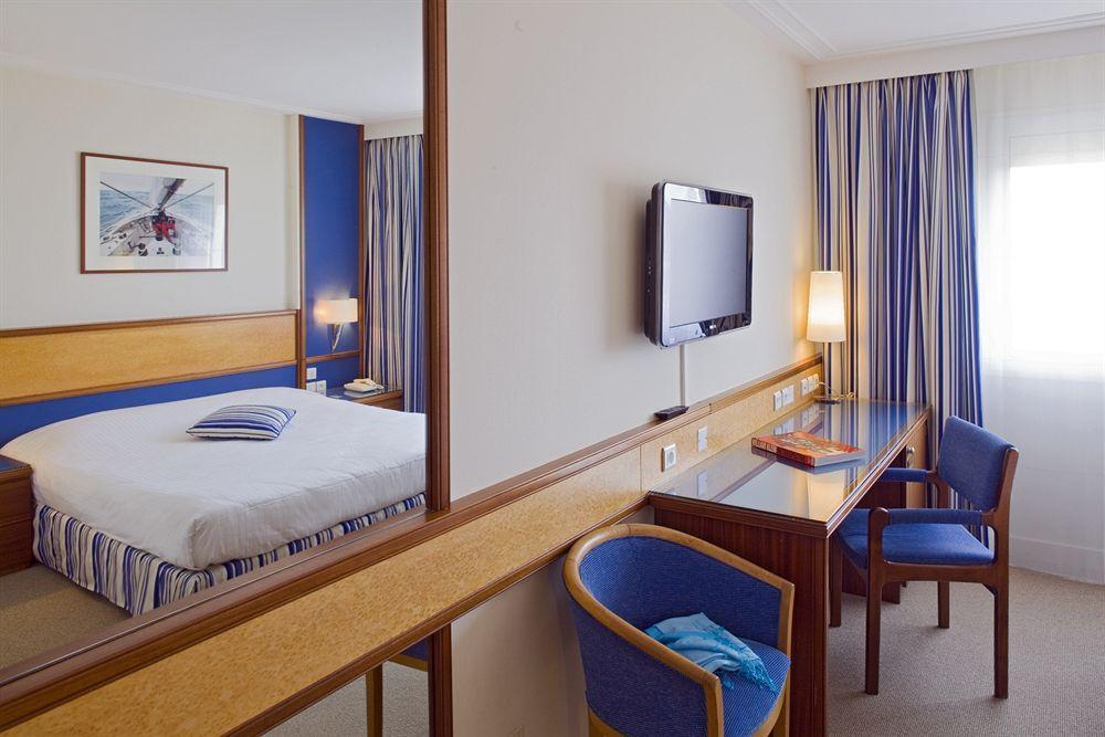 Atlantic Hotel & Spa Les Sables-d'Olonne Exterior photo
