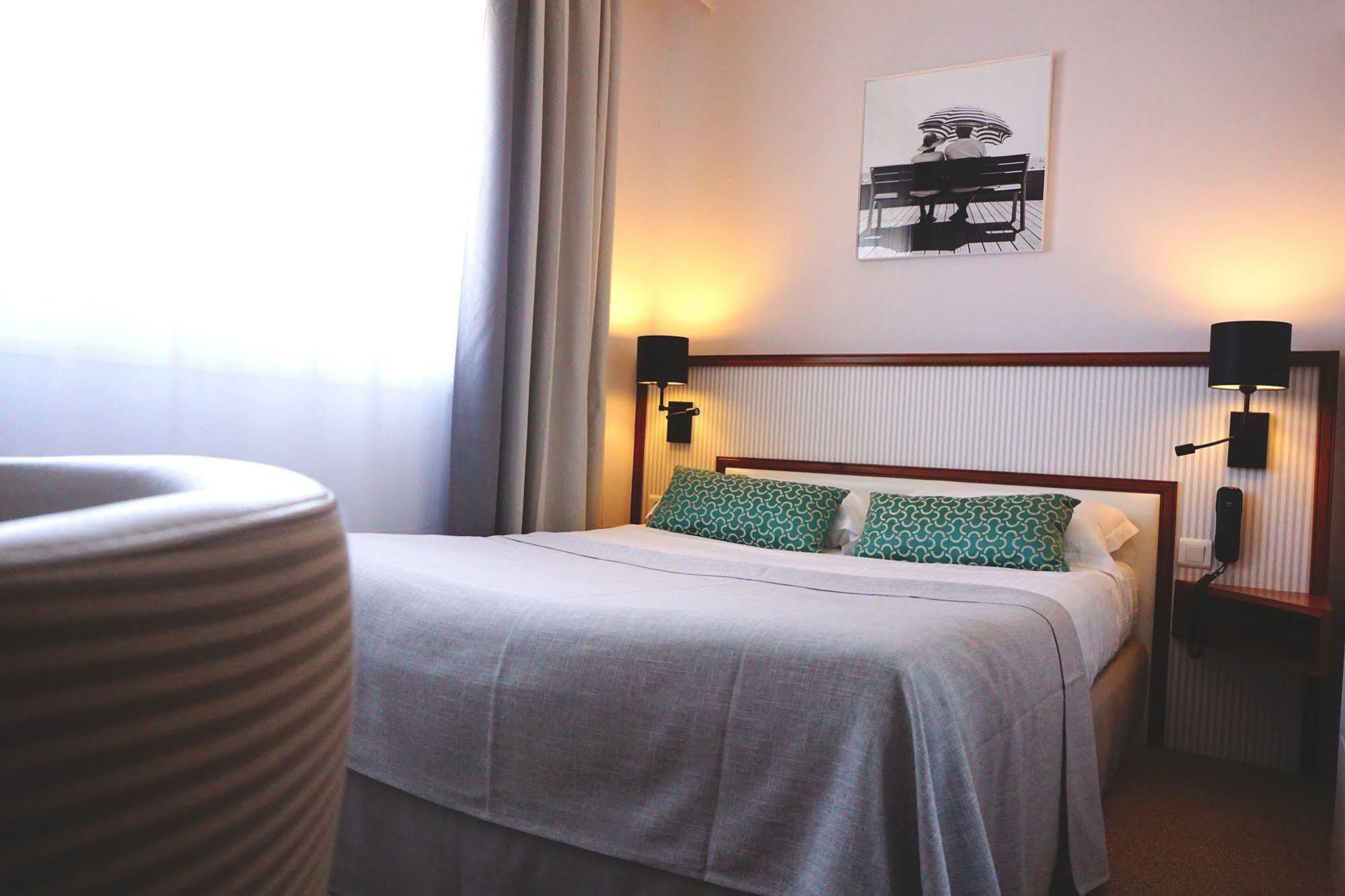 Atlantic Hotel & Spa Les Sables-d'Olonne Exterior photo